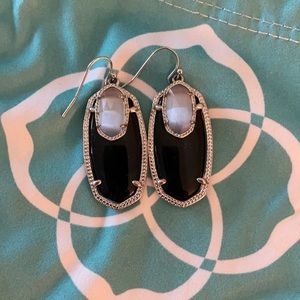 Kendra Scott Rare Black Emmy Earrings